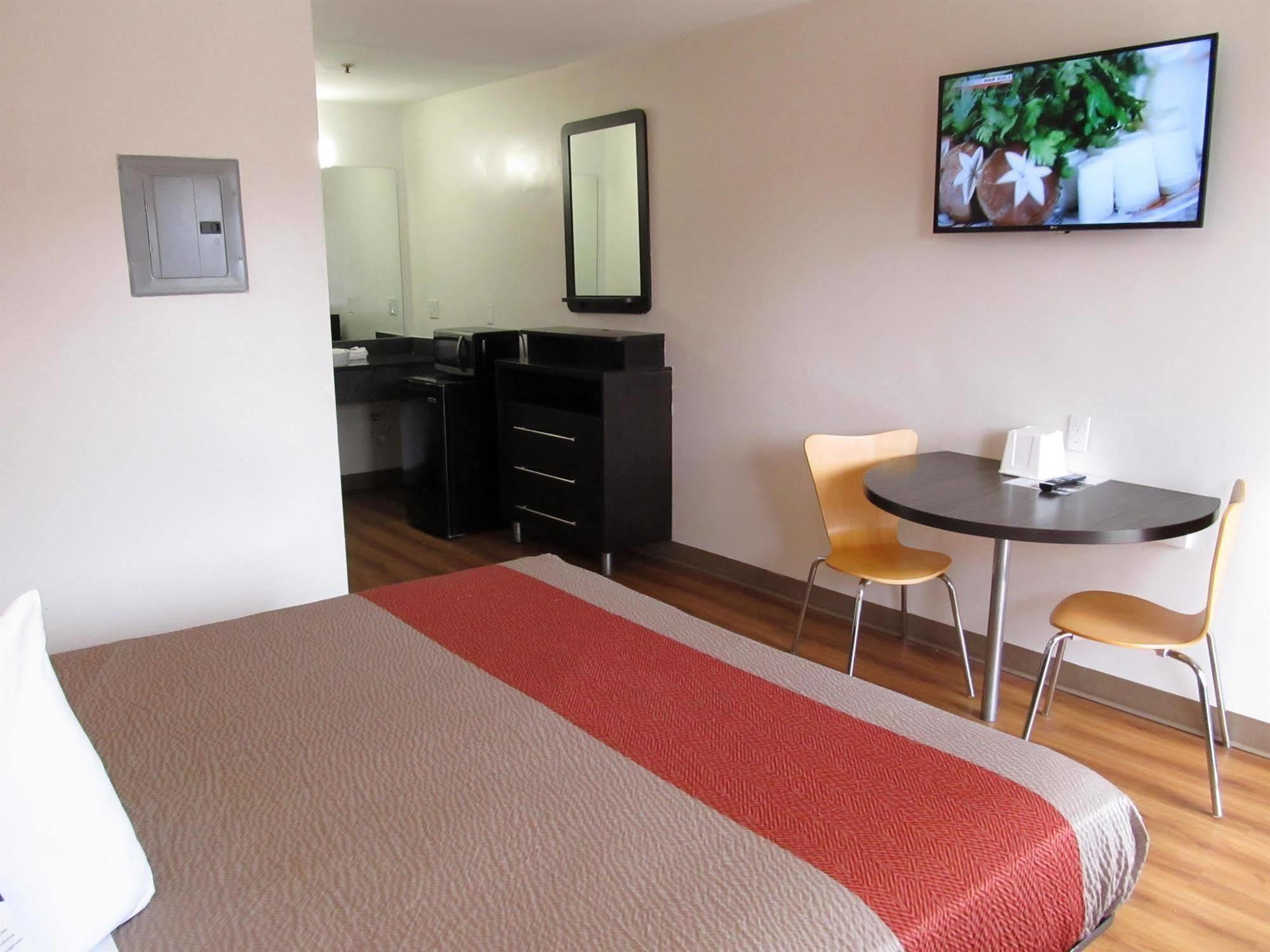 Motel 6-Greenville, Sc Eksteriør bilde